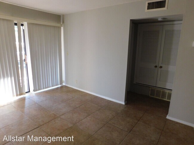 Foto del edificio - 1 br, 1 bath House - 1859 Poplar Woods Cir...