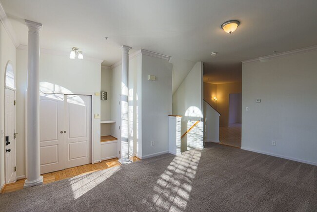 Foto del edificio - 641 Kirkcaldy Wy