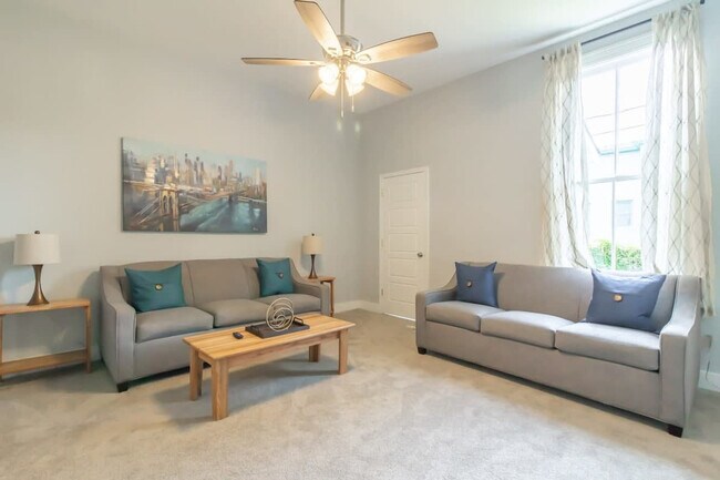 Foto del edificio - 1183 Tate Dr