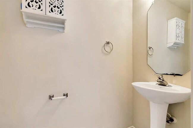 Foto del edificio - 2 Peach Ridge Pl