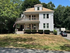 Building Photo - 28-30-30 Maolis Ave