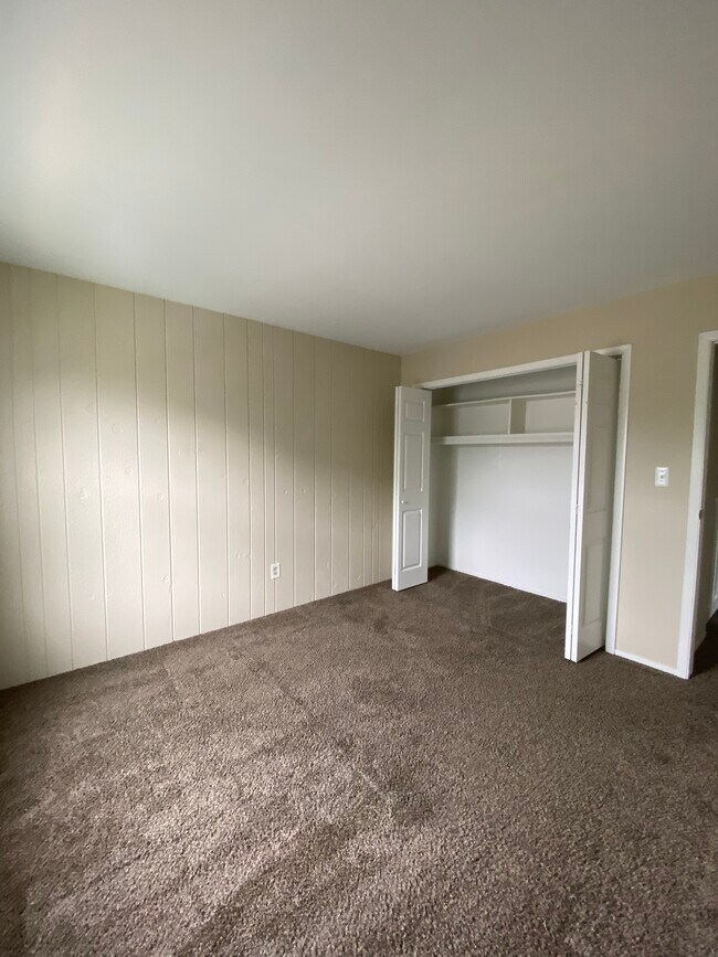 Building Photo - 34106 Garfield Cir