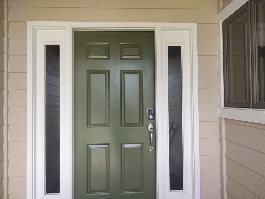 Foto principal - 997 Spinnaker Ct