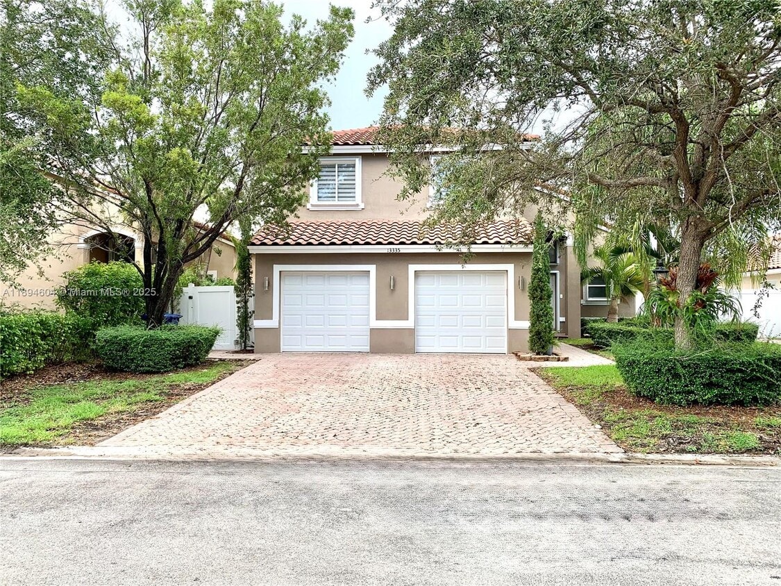 Primary Photo - 13335 SW 144th Terrace