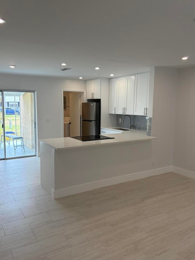 Foto del edificio - 2812 Duke Ln