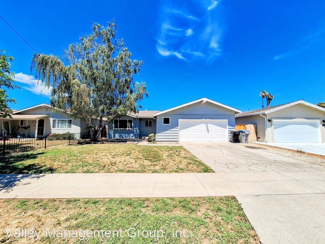 Primary Photo - 3 br, 2 bath House - 281 Stagehand Dr