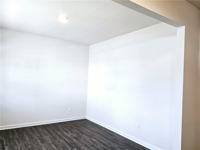 Foto del edificio - 274 Walnut Grv Wy