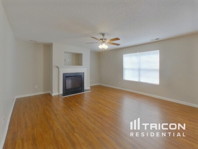 Foto del edificio - 6909 Goldenwillow Dr