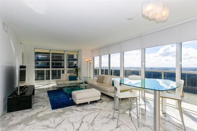 Building Photo - 1830 S Ocean Dr