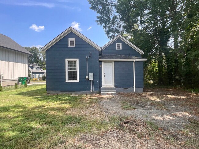 Building Photo - 1201 Pamlico St
