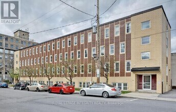 Building Photo - 61 Parent Ave