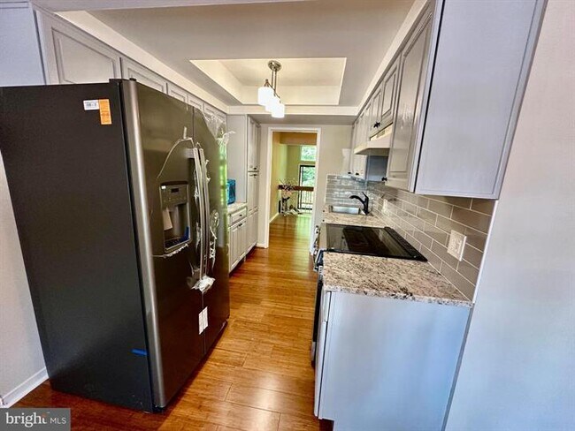 Foto del edificio - 1526 Scandia Cir
