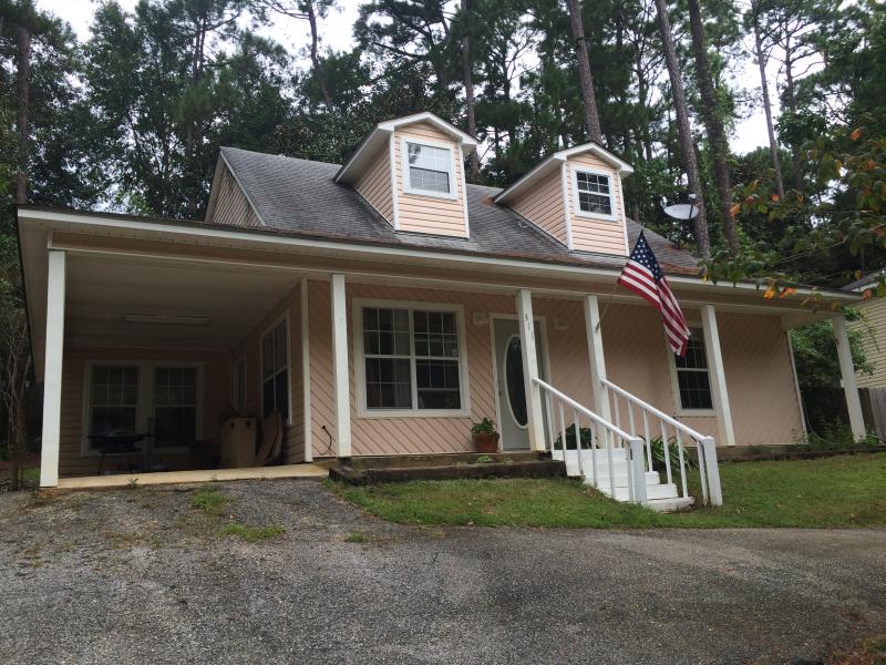 Foto principal - 311 Ridgewood Dr