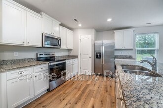 Building Photo - 1 Hazelburn Ct