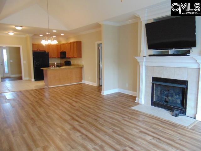 Building Photo - 155 Breezes Dr