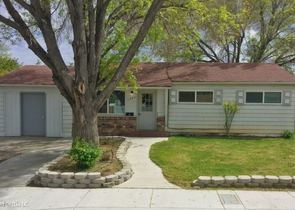 Primary Photo - 1345 Zephyr Way