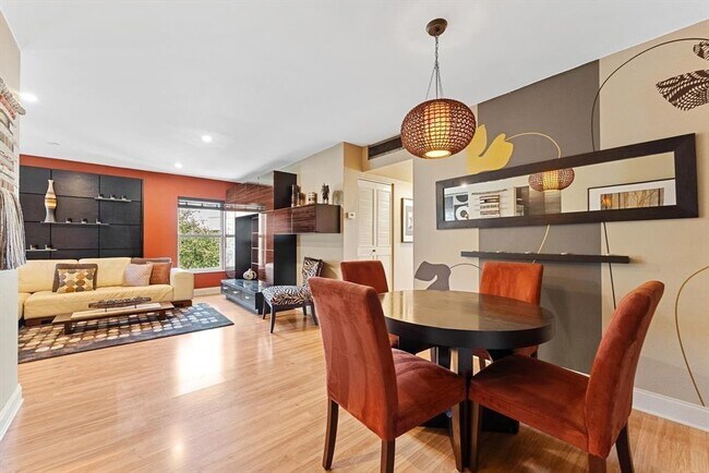 Foto del edificio - 2451 SW 82nd Ave