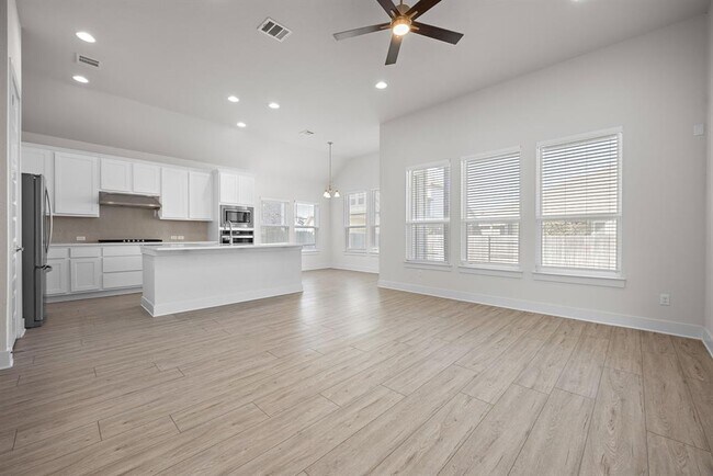 Foto del edificio - 20904 Carries Ranch Rd