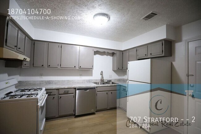 Foto del edificio - 707 Stratford Dr