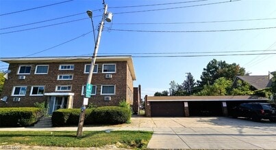 Building Photo - 17802 Lakeshore Blvd