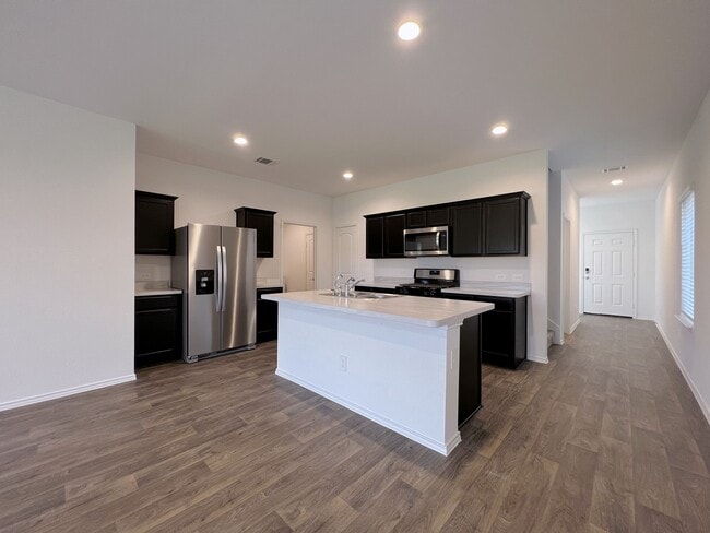 Foto del edificio - 14927 Cypress Hollow Dr