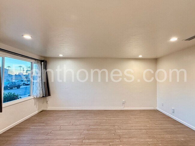 Foto del edificio - 5034 Baxter St