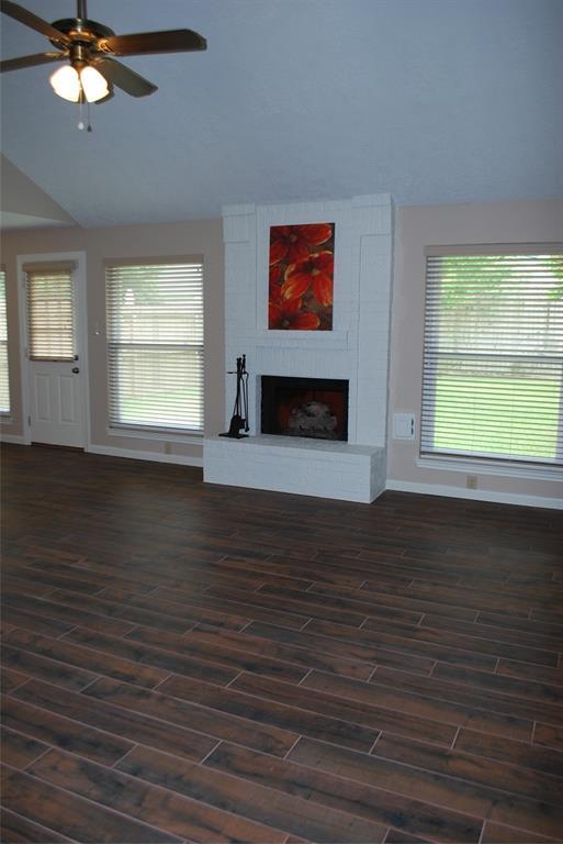 Building Photo - 16330 Maple Downs Ln