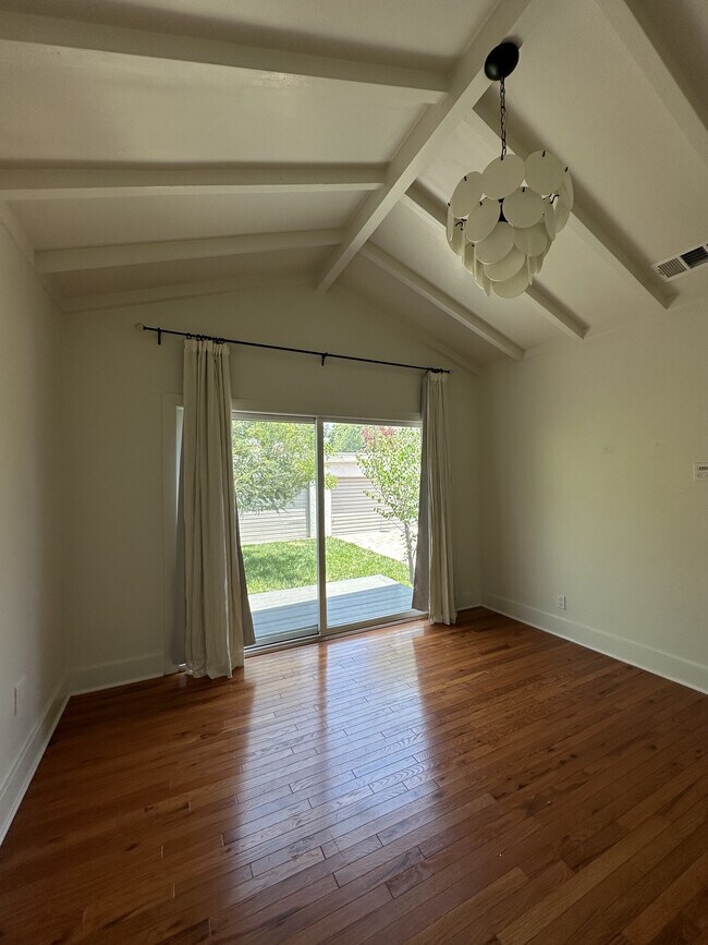 Foto del edificio - 3444 Fay Ave