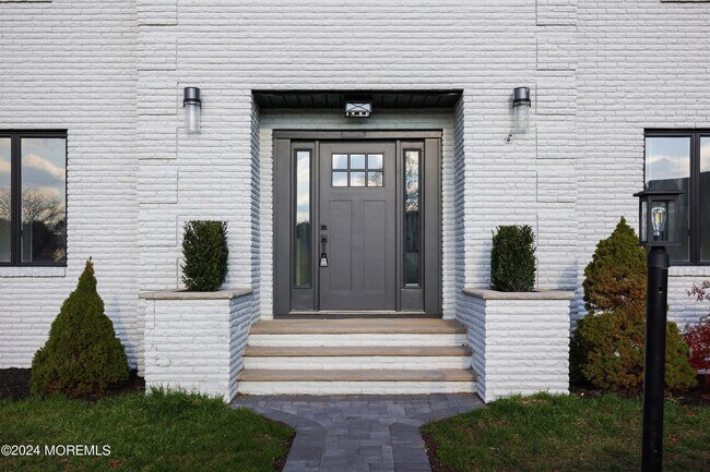 Building Photo - 854 Brown Ct