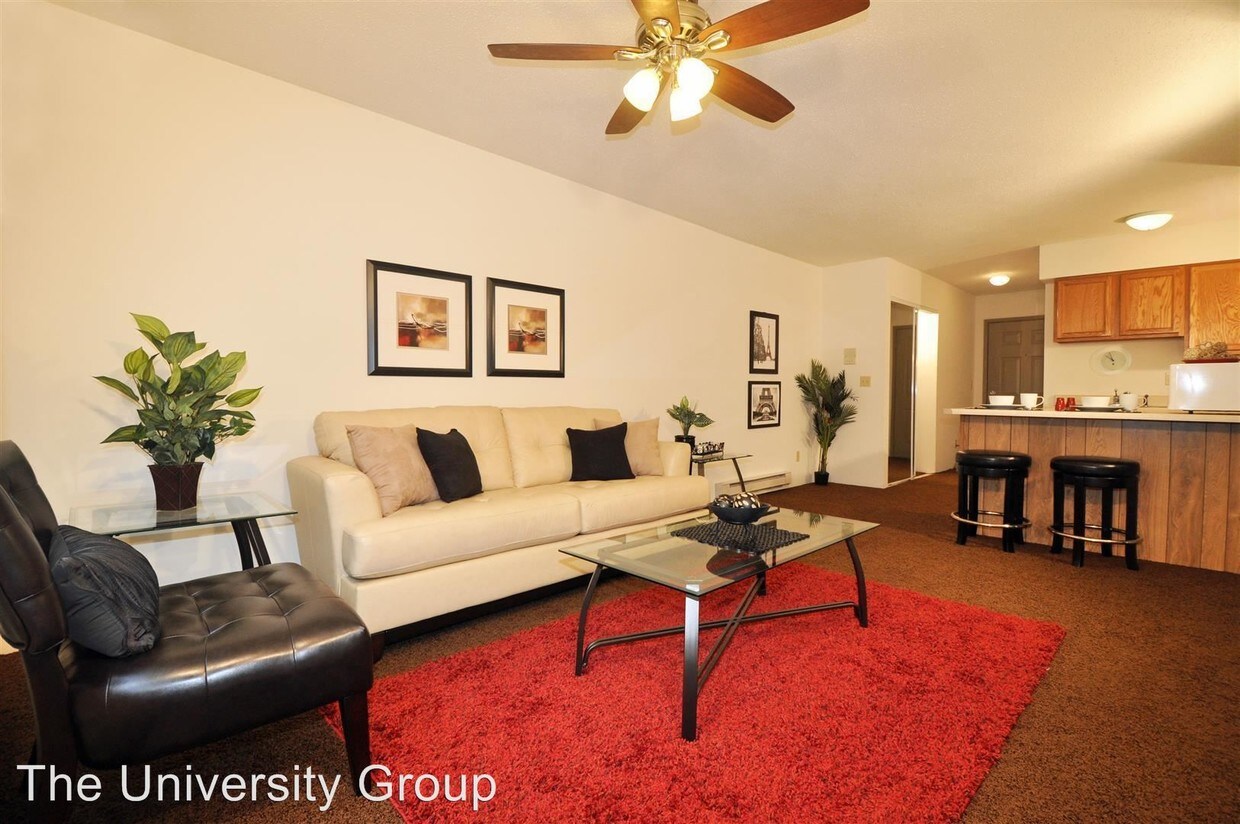 Foto principal - 1002 W Clark St