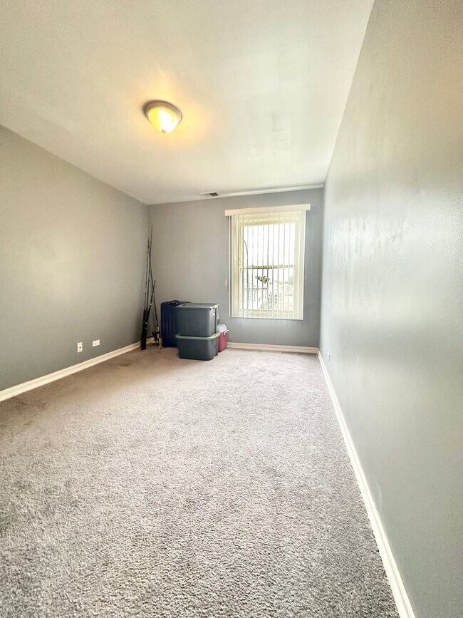 Building Photo - 3621 S 54th Ave