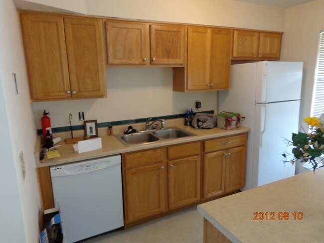 Foto del edificio - 16486 E 14th Pl