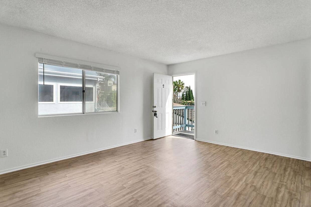 Foto principal - Pacific Beach Dr Units 1320-1322