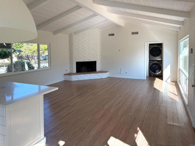 Foto del edificio - 6119 Paseo Delicias