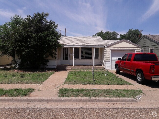 Building Photo - 3612 Avenue R