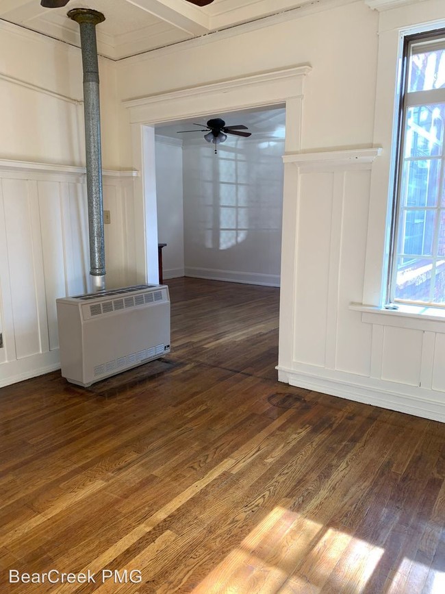 Foto del edificio - 1611 NW Lovejoy St