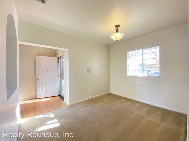 Foto del edificio - 3 br, 2 bath House - 7940 Kelvedon Way