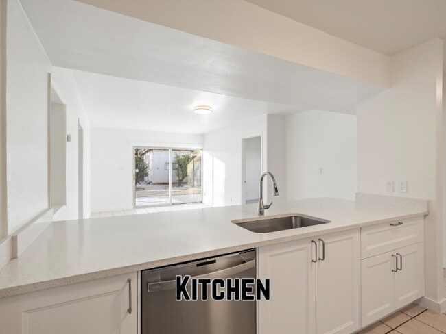 Foto del edificio - 4120 E 4th St