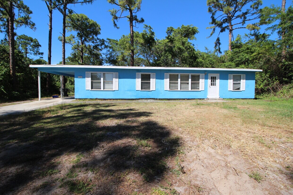 Primary Photo - 11681 41st Ct N