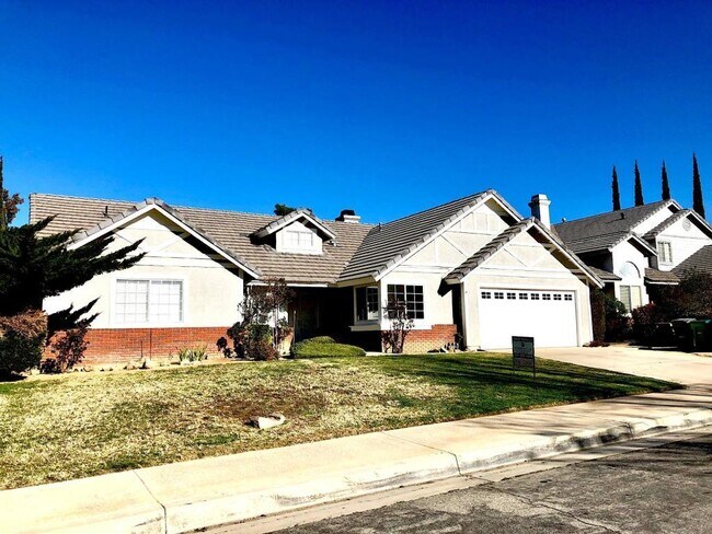 Building Photo - 41458 Yancey Ln