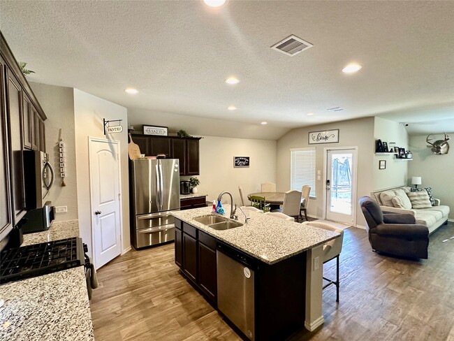 Foto del edificio - 18222 Cascadia Mill Ct.