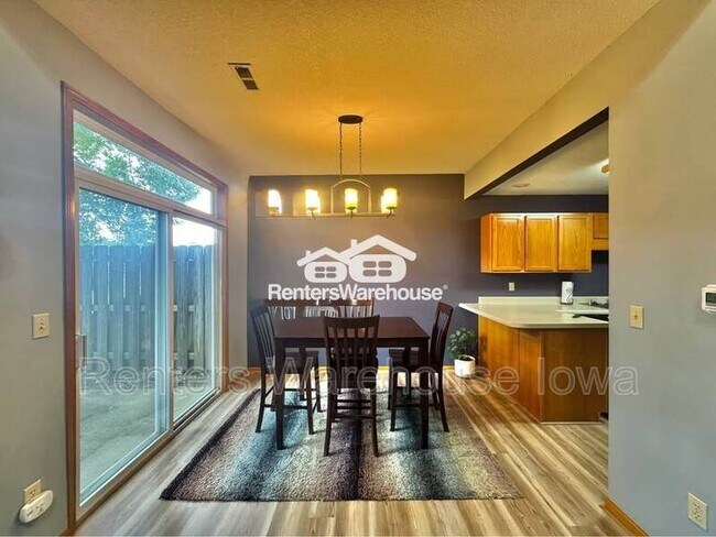 Foto del edificio - 6800 Ashworth Rd