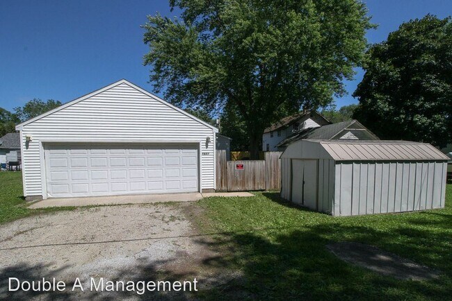 Foto del edificio - 3 br, 1 bath House - 1127 Ackermant St.