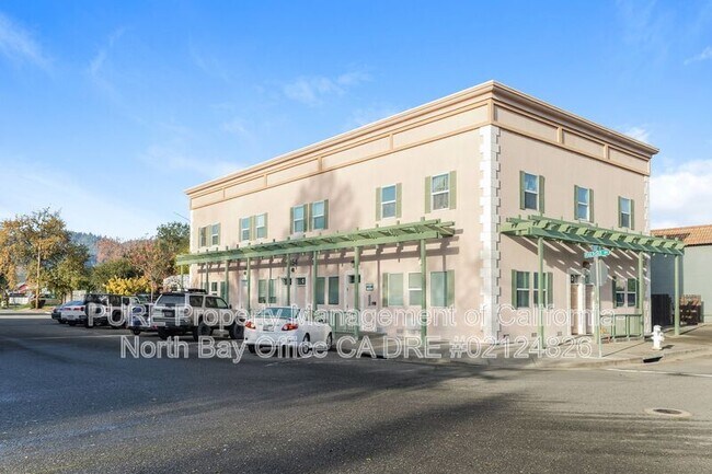 Building Photo - 154 Railroad Ave