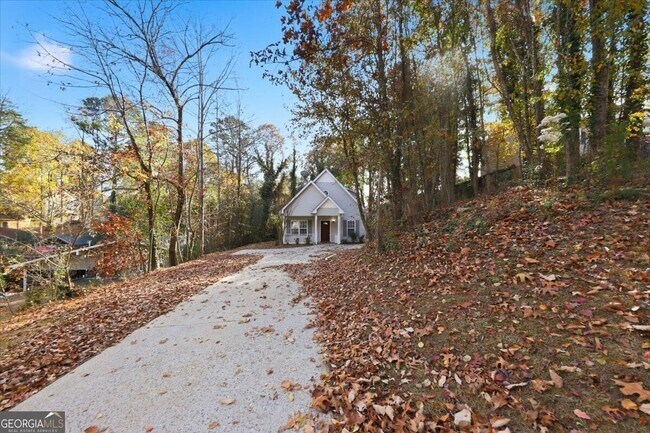 Foto del edificio - 2515 Lakeview Trail