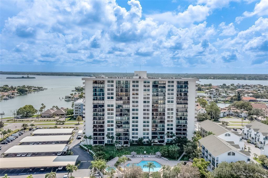 Foto principal - 400 Island Way