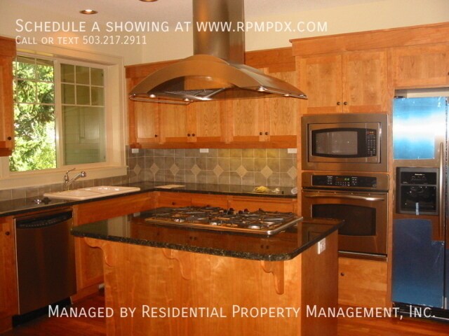 Foto del edificio - 5055 W Sunset Dr