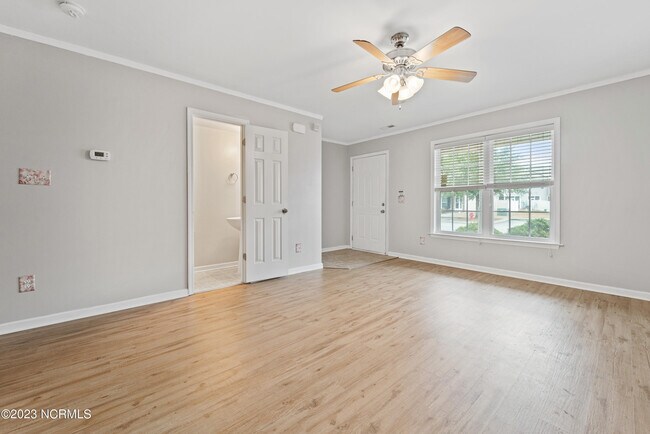 Building Photo - 412 Caldwell Loop