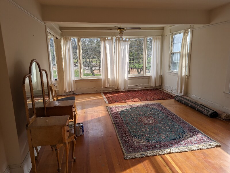 Primary Photo - 418 N 59th St