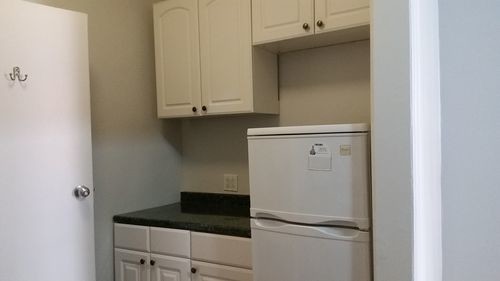 Foto del edificio - 530 E 81st St